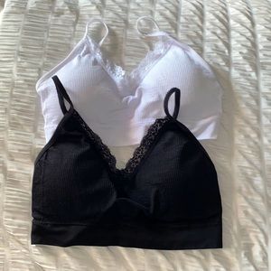 bundle of 2 padded bralettes